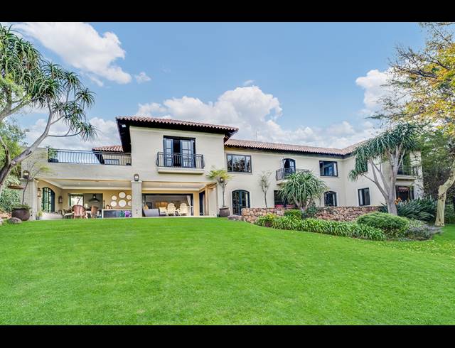 5 BEDROOM HOUSE FOR SALE IN BRYANSTON